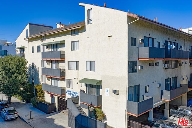 11231 Otsego Street, North Hollywood (los Angeles), CA 91601