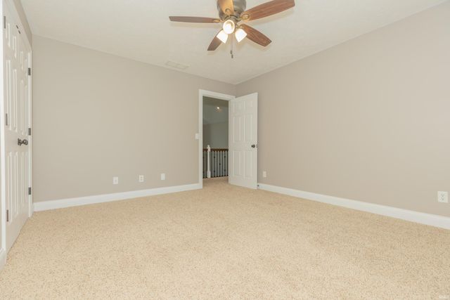 300 Beringer Drive, Evansville, IN 47711