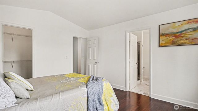 4002 NE 7th Court, Renton, WA 98056