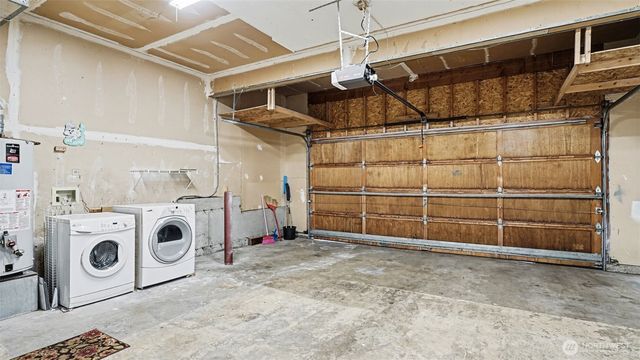 4002 NE 7th Court, Renton, WA 98056