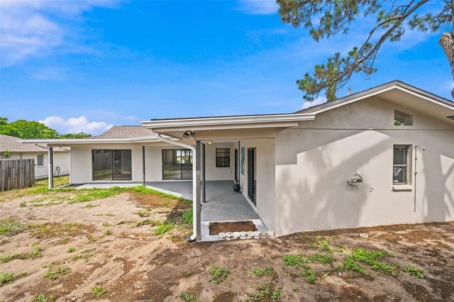 8022 IDLEBRIAR LANE, Port Richey, FL 34668