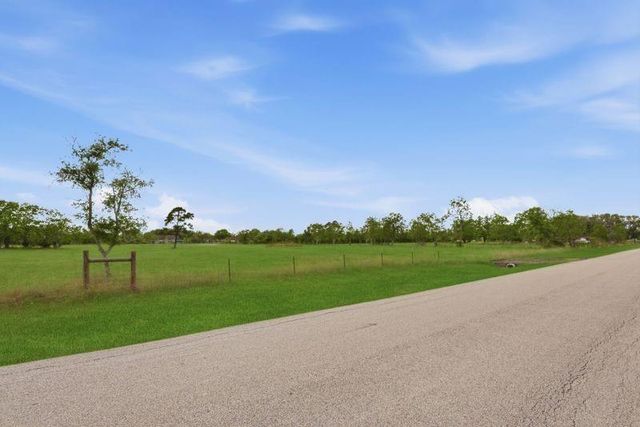 Lot 2 Avenue E, Santa Fe, TX 77510