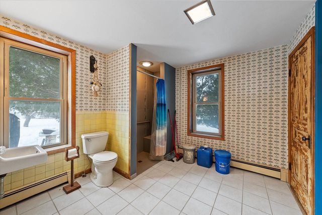 3661 Blue Goose ROAD, West Bend, WI 53095