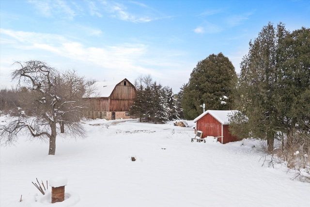 3661 Blue Goose ROAD, West Bend, WI 53095