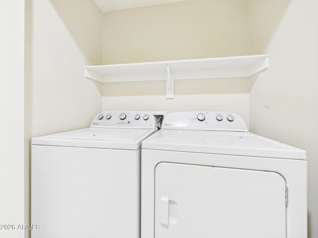 4816 N WOODMERE FAIRWAY -- 1011, Scottsdale, AZ 85251