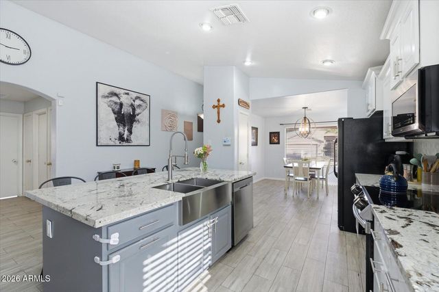 2012 S 86TH Lane, Tolleson, AZ 85353