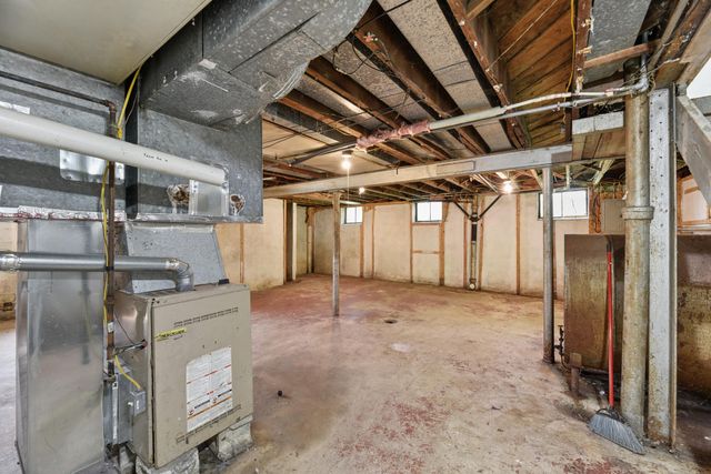 1017 Mcallister Avenue, Benton Harbor, MI 49022