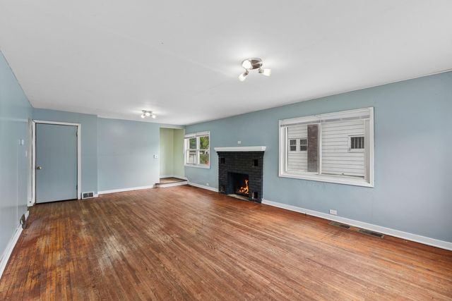 1017 Mcallister Avenue, Benton Harbor, MI 49022