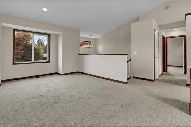 2881 11th Avenue NE, Sauk Rapids, MN 56379