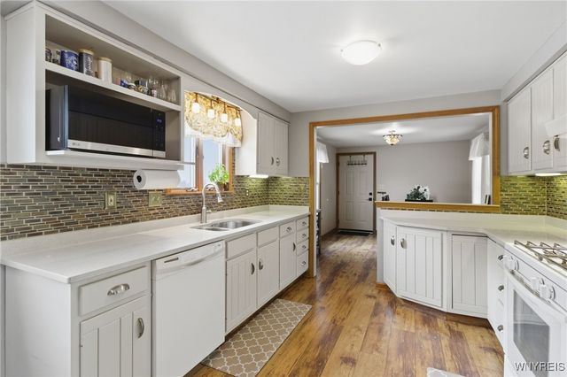 6338 Hamm Road, Lockport Town, NY 14094