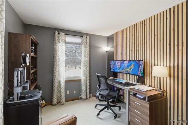 6338 Hamm Road, Lockport Town, NY 14094