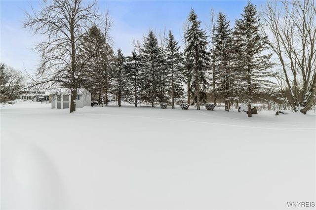 6338 Hamm Road, Lockport Town, NY 14094