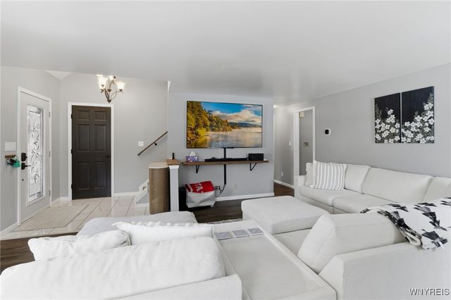 6338 Hamm Road, Lockport Town, NY 14094