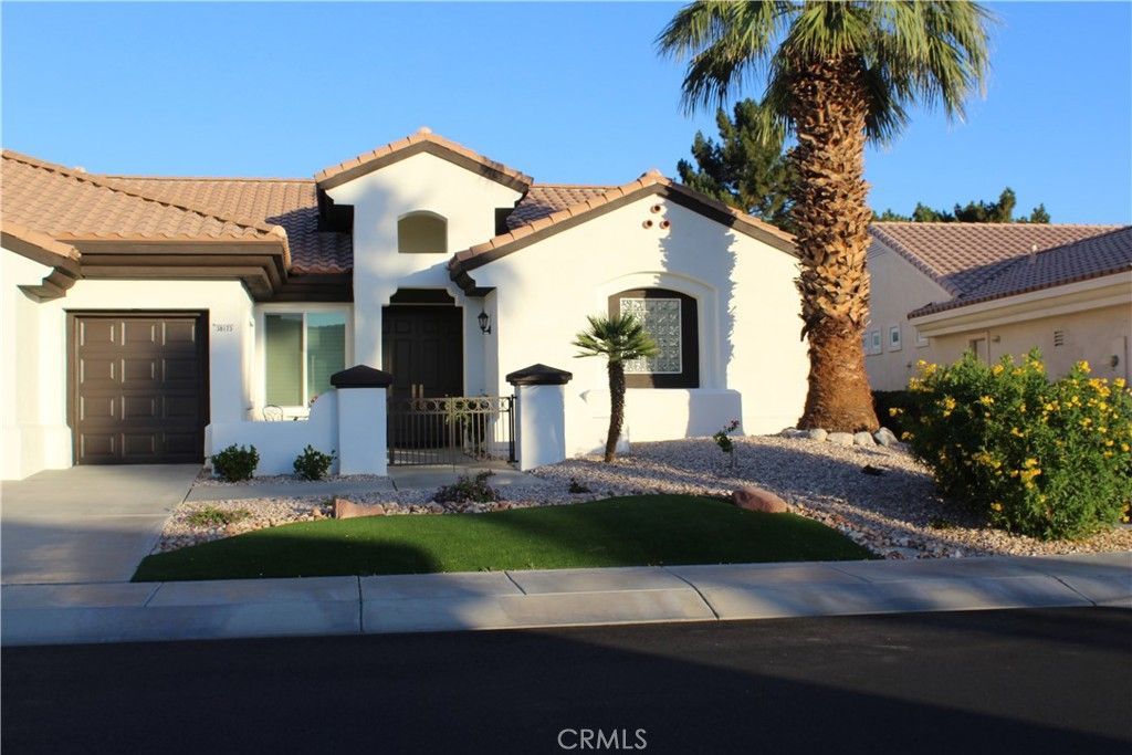 Image 3 of property listing at 38173 Grand Oaks, Palm Desert, CA 92211