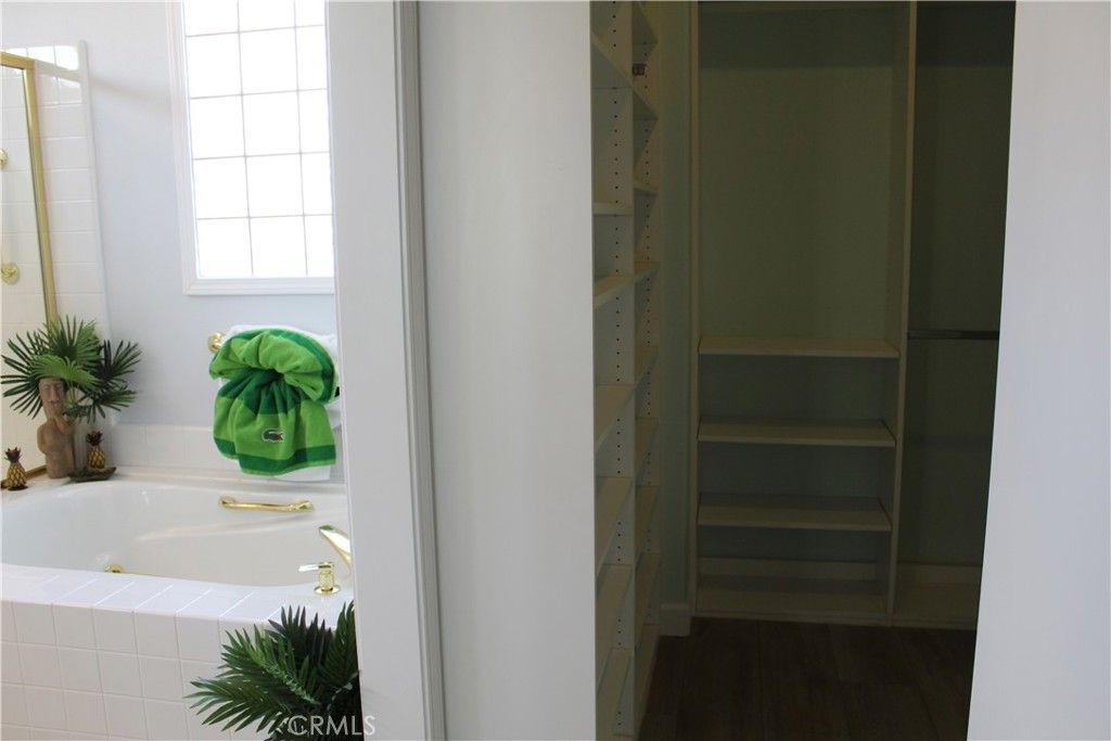 Image 35 of property listing at 38173 Grand Oaks, Palm Desert, CA 92211