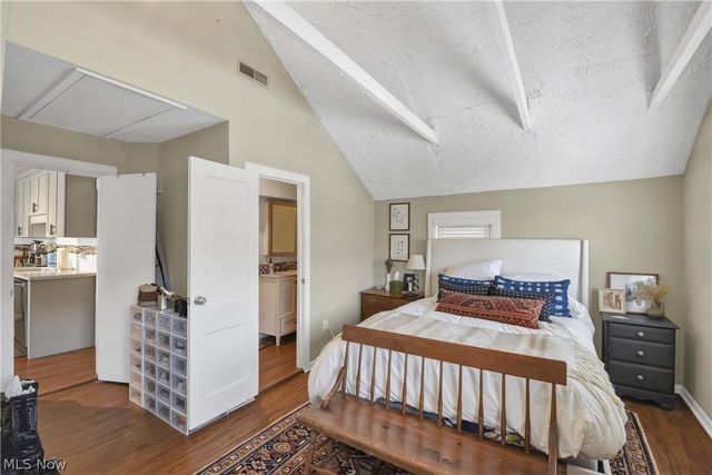 2155 W 28th Street, Cleveland, OH 44113