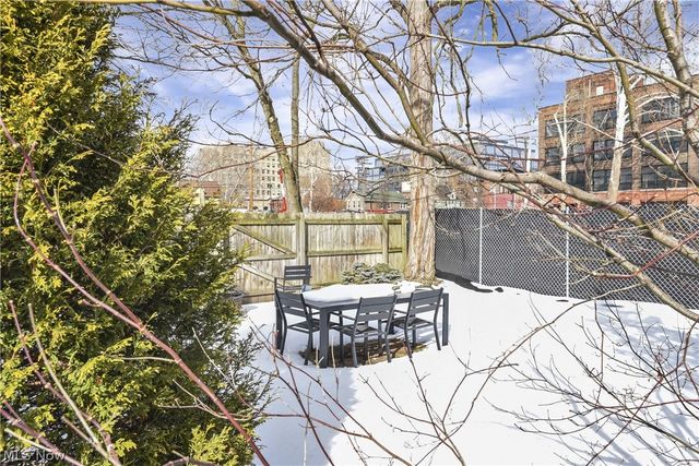 2155 W 28th Street, Cleveland, OH 44113