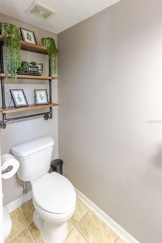 11083 MAYBIRD AVENUE, Weeki Wachee, FL 34613