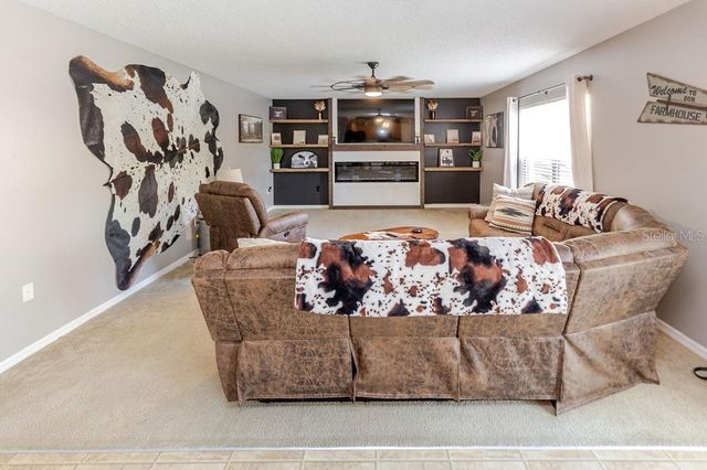 11083 MAYBIRD AVENUE, Weeki Wachee, FL 34613