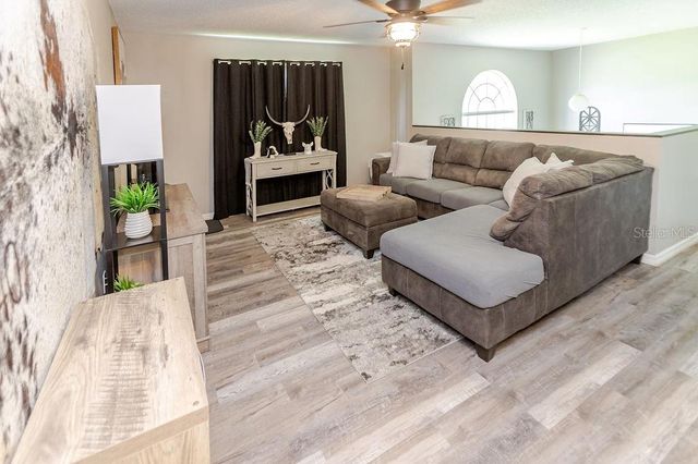 11083 MAYBIRD AVENUE, Weeki Wachee, FL 34613