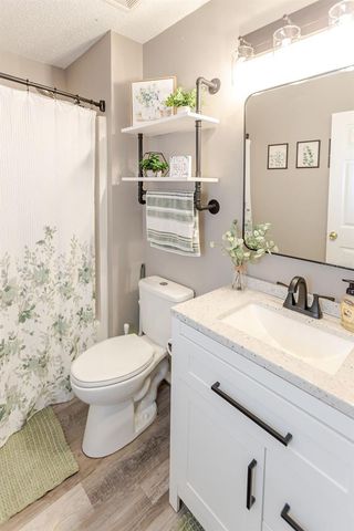 11083 MAYBIRD AVENUE, Weeki Wachee, FL 34613