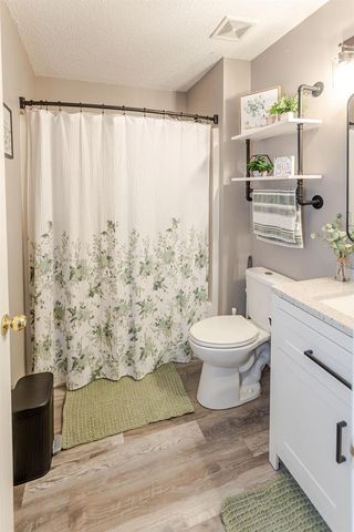 11083 MAYBIRD AVENUE, Weeki Wachee, FL 34613