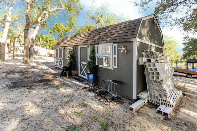 11083 MAYBIRD AVENUE, Weeki Wachee, FL 34613