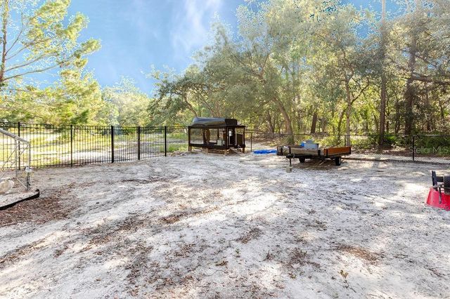 11083 MAYBIRD AVENUE, Weeki Wachee, FL 34613