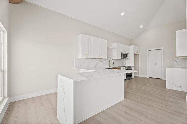 16623 Jamaica Cove Road, Jamaica Beach, TX 77554