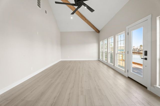 16623 Jamaica Cove Road, Jamaica Beach, TX 77554