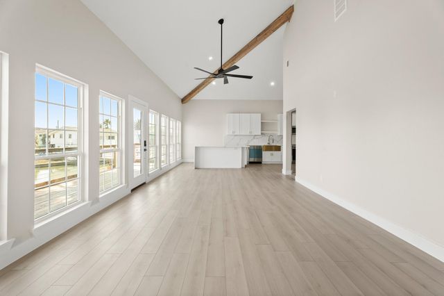 16623 Jamaica Cove Road, Jamaica Beach, TX 77554