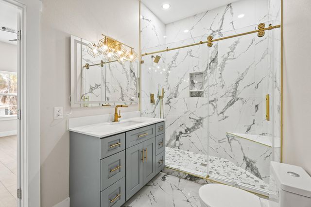 16623 Jamaica Cove Road, Jamaica Beach, TX 77554