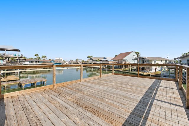 16623 Jamaica Cove Road, Jamaica Beach, TX 77554