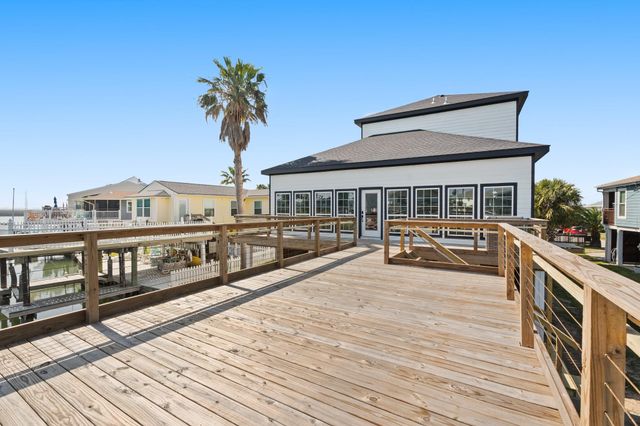 16623 Jamaica Cove Road, Jamaica Beach, TX 77554