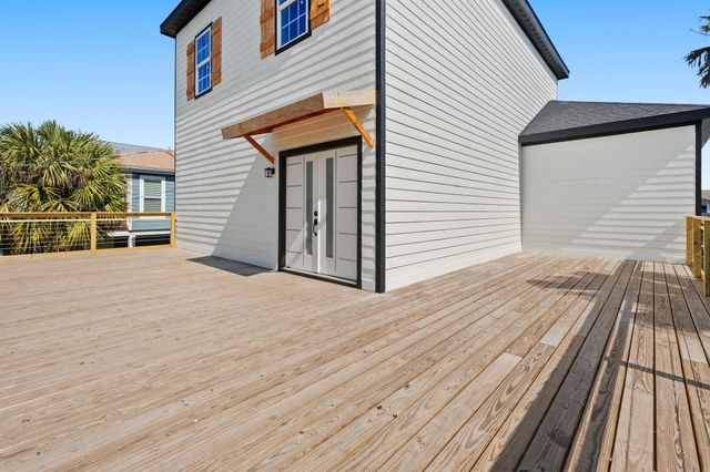 16623 Jamaica Cove Road, Jamaica Beach, TX 77554