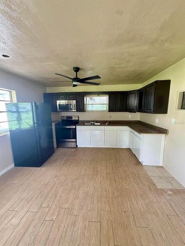 1718 KENTUCKY AVENUE, St Cloud, FL 34769