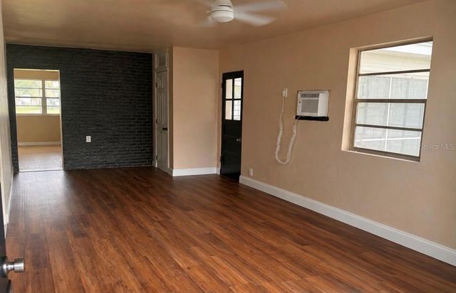 1718 KENTUCKY AVENUE, St Cloud, FL 34769