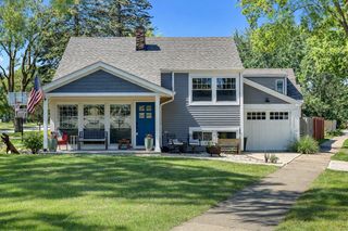 291 E Wilson Street, Elmhurst, IL 60126