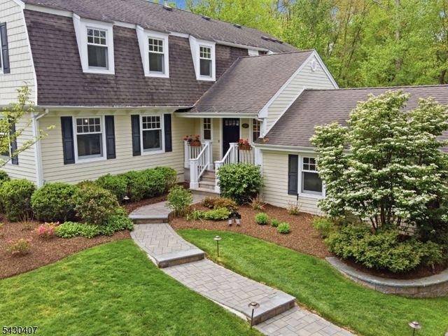 88 Westminster Rd, Chatham Twp., NJ 07928