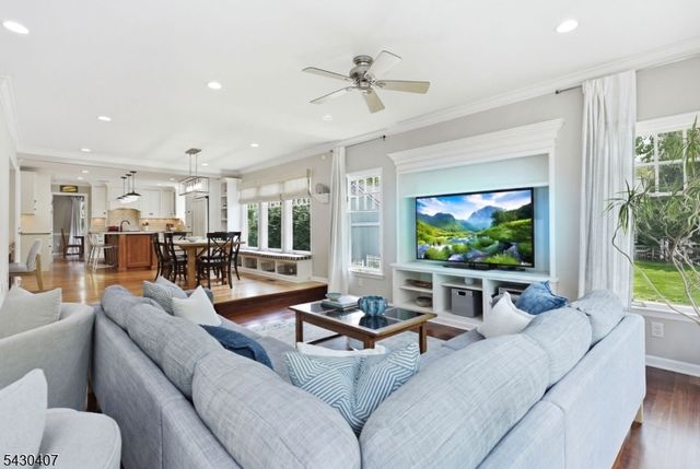 88 Westminster Rd, Chatham Twp., NJ 07928