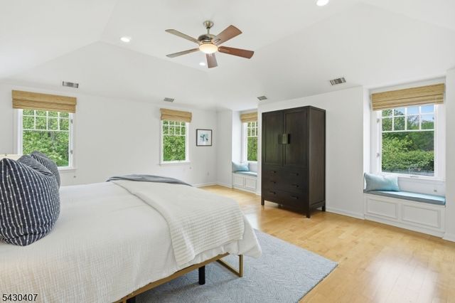 88 Westminster Rd, Chatham Twp., NJ 07928