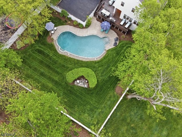 88 Westminster Rd, Chatham Twp., NJ 07928