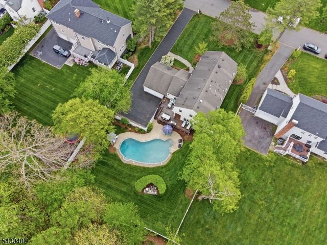 88 Westminster Rd, Chatham Twp., NJ 07928