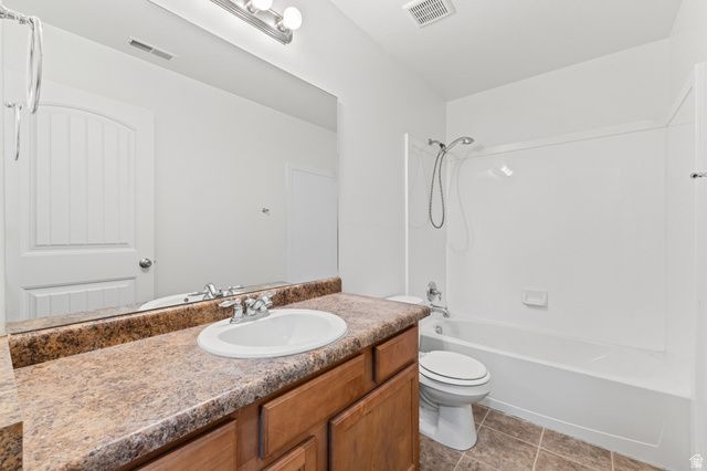 1282 N LILY PAD DR, Spanish Fork, UT 84660