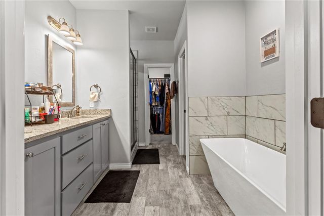 4722 Sandhill, Enid, OK 73703