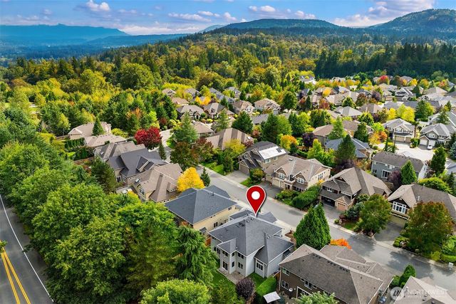 27534 SE 28th Place, Sammamish, WA 98075