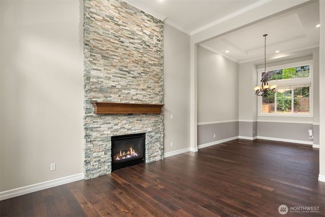 27534 SE 28th Place, Sammamish, WA 98075