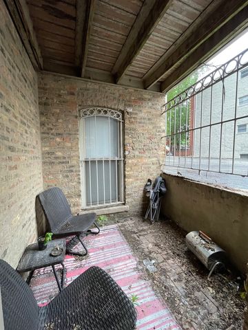 1431 W Cortez Street 1R, Chicago, IL 60642