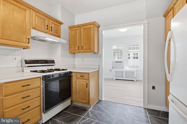 316 POWELL RD, Springfield, PA 19064