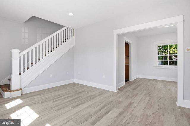 316 POWELL RD, Springfield, PA 19064